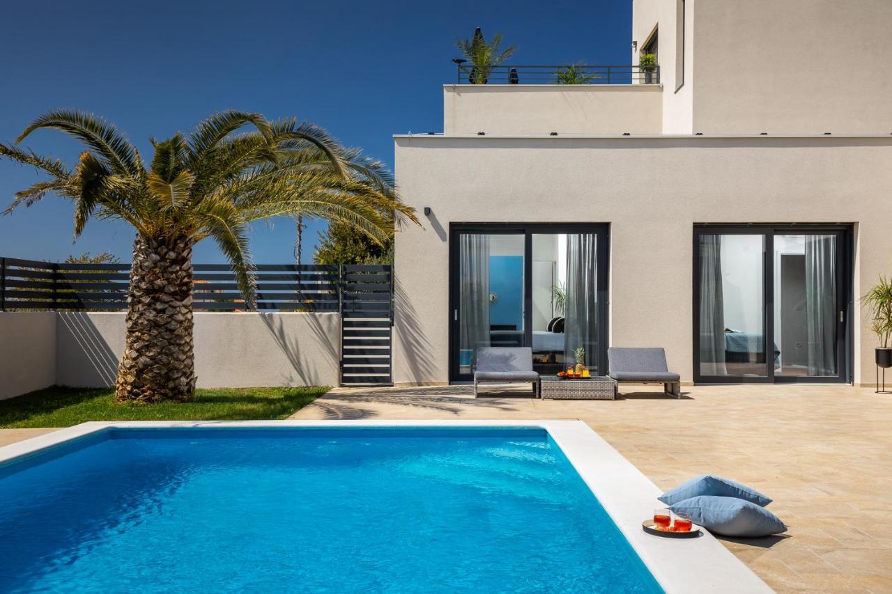 Belvedere Holidays Villas Novigrad  Exterior photo