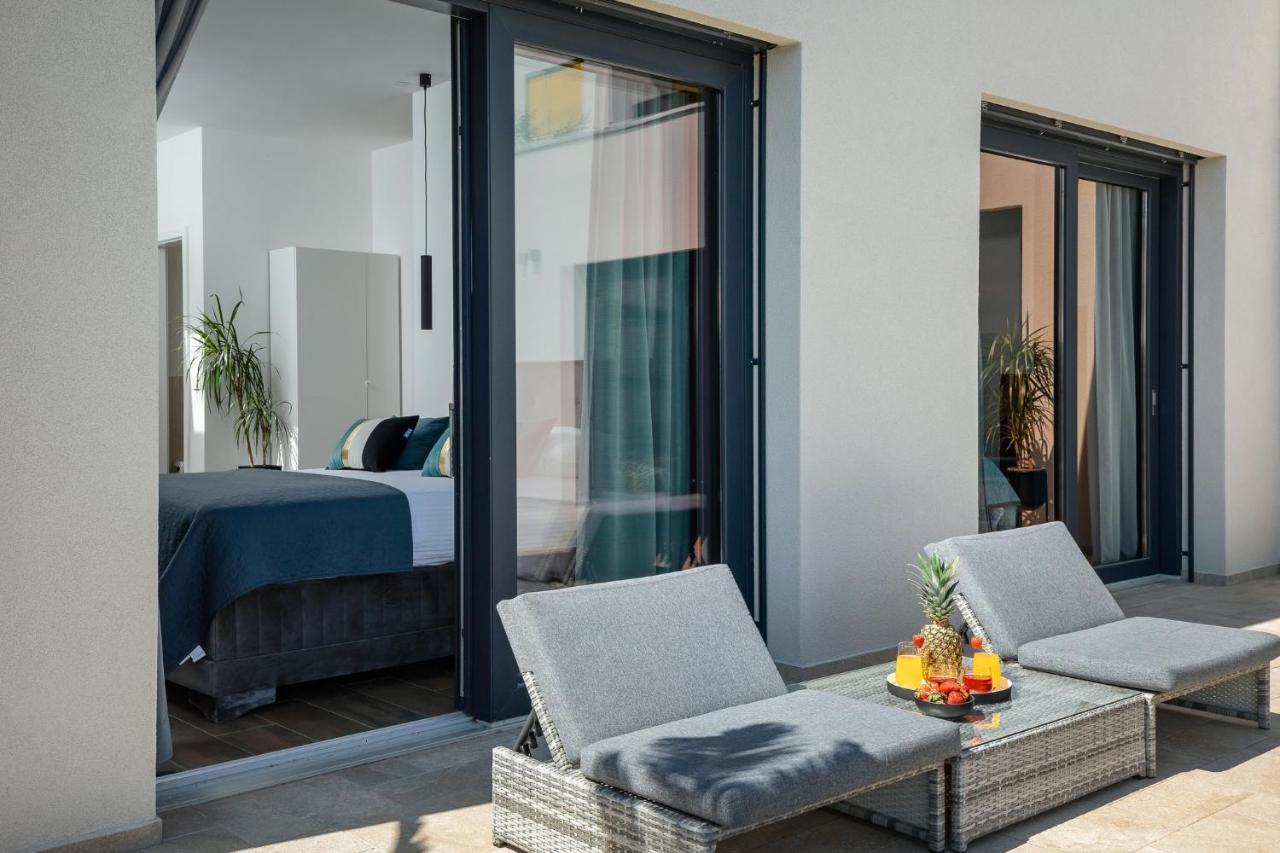 Belvedere Holidays Villas Novigrad  Exterior photo