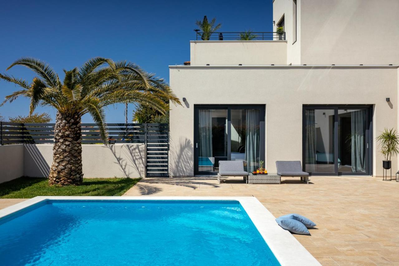 Belvedere Holidays Villas Novigrad  Exterior photo